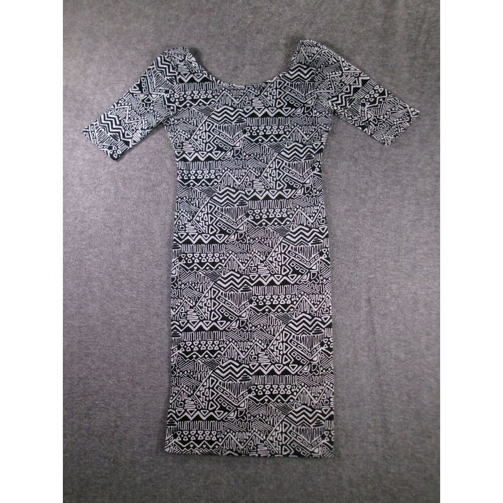 UltraFlirt Dress Womens L Black White Tribal Scoop Neck  Midi Stretch Southwest